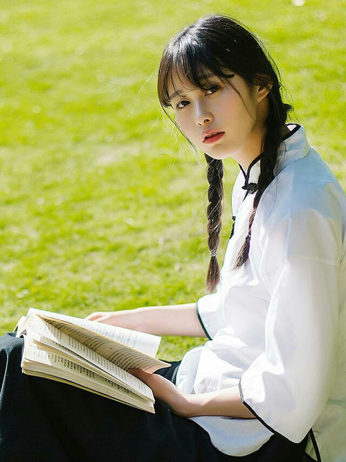 科学运动鞋设计助力乒乓球选手提升灵活性,乒乓球比赛用鞋